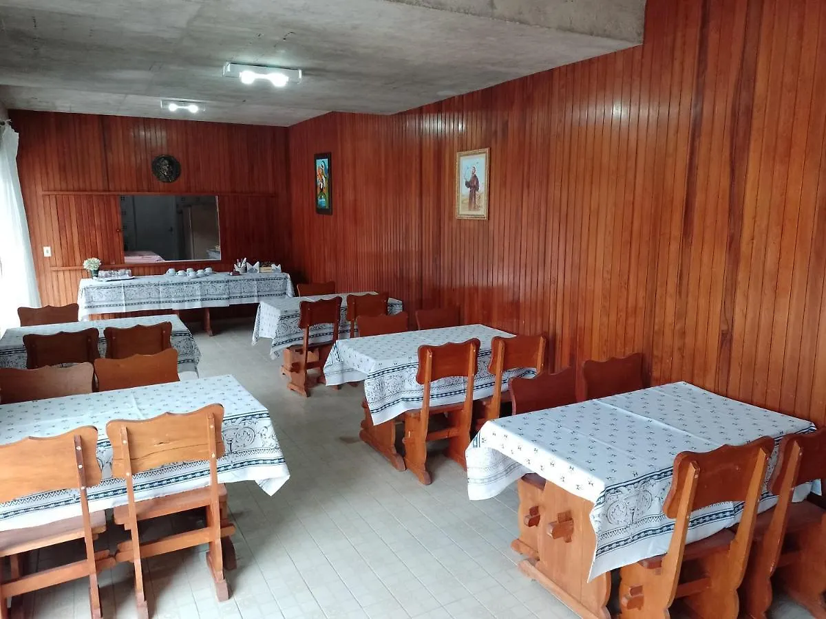 Värdshus Hospedagem Virginia Bracelli Campos do Jordão